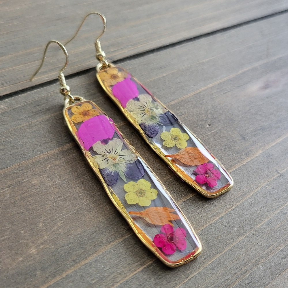 Mixed Flower Resin Earrings- Handmade Earrings- Resin Shapes- Resin Pendants- Re - Picture 5 of 8